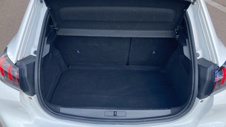Peugeot 208 1.2 PureTech 100 Allure 5dr Petrol Hatchback